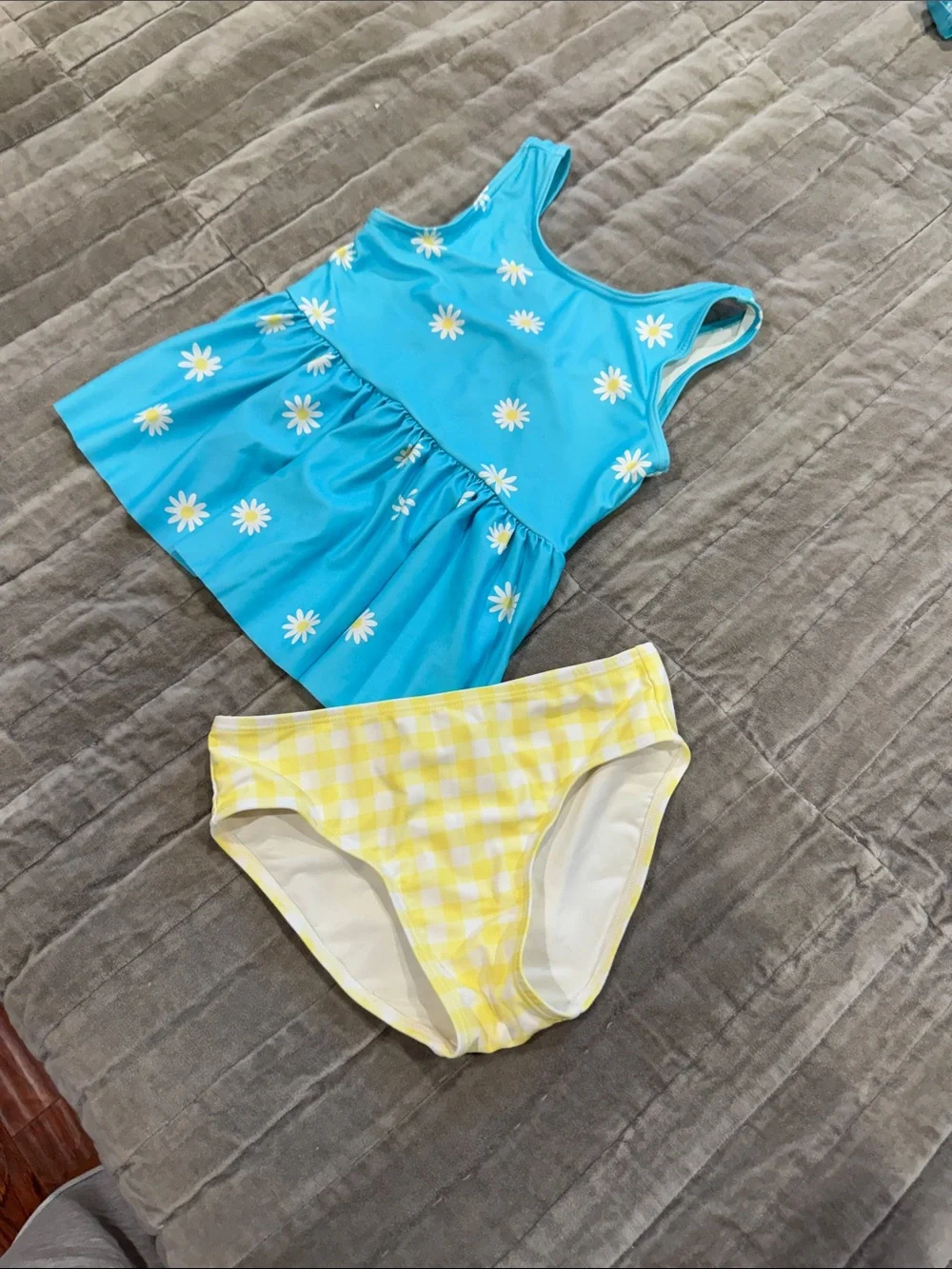 Girls' Daisy Blue Skirted Swimsuit & Floral Ruffled Swim Set side 6 gently used